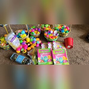 Large 5 EASTER BASKETS bundle NEW & vgc eggs toys dye Chalk
